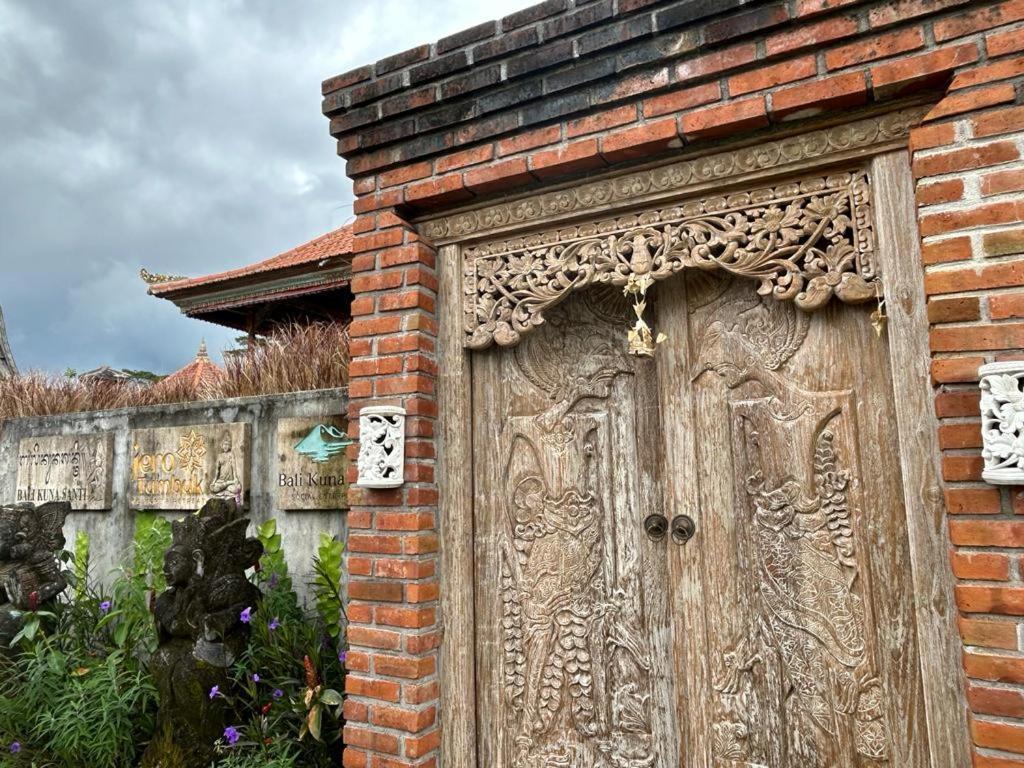 Jero Tumbuk Private Villa Selat Экстерьер фото